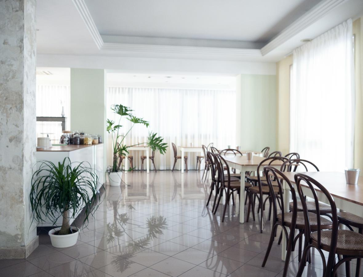 Hotel Montecarlo Rimini Luaran gambar